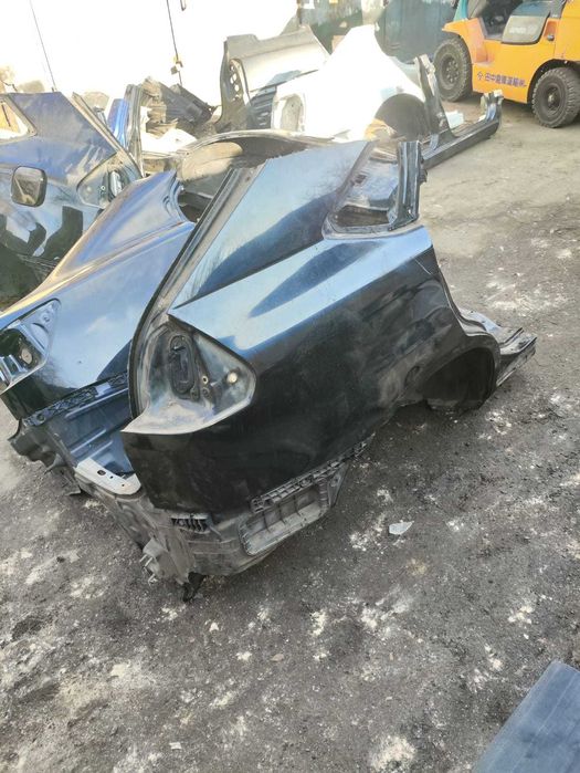 Lexus rx 330-350 Задние крылья