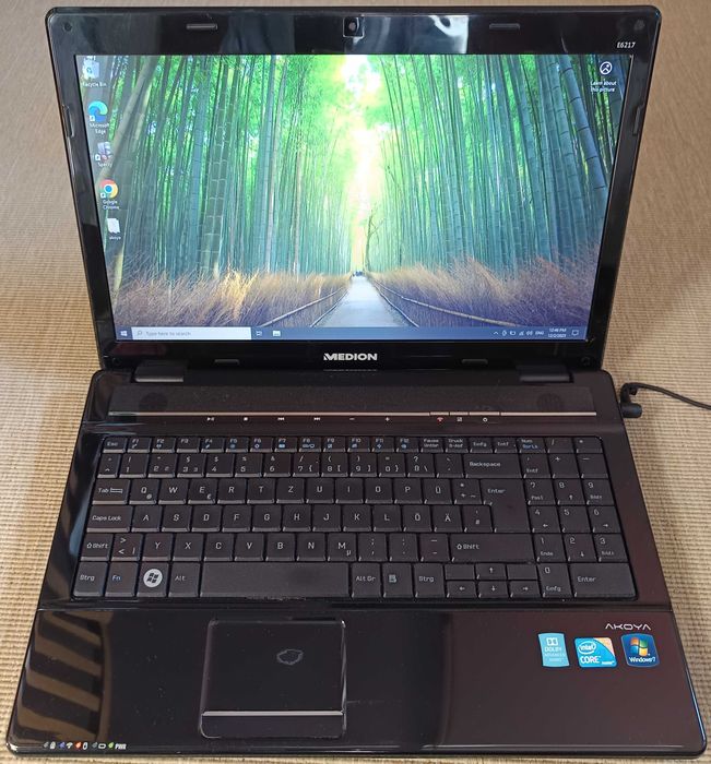 Laptop Medion Akoya I3 370m Ram 8G HDD/SSD, 15.6 inch 40 cm