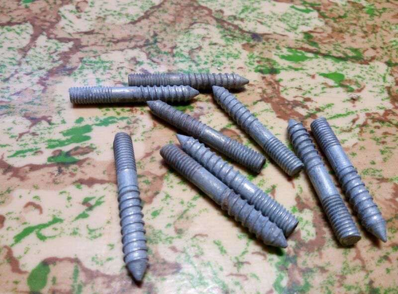 Планка, комбиниран винт - шпилка и крилчата гайка за маса