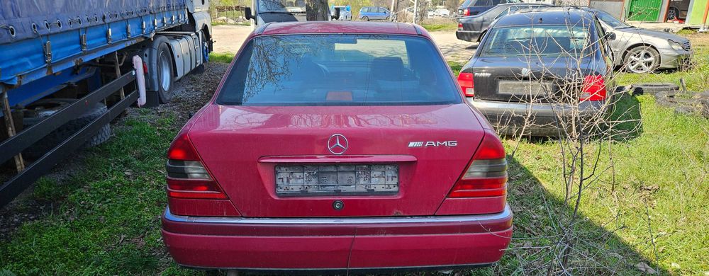 Мерцедес 220 С-1995 г.