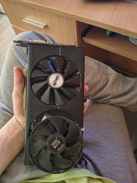 Vând rx470  placa video 4gb