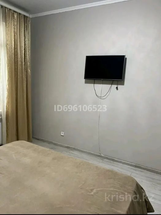 Сдам посуточно  1 ком.в центре города