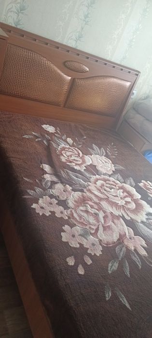 Кровать двухспальный