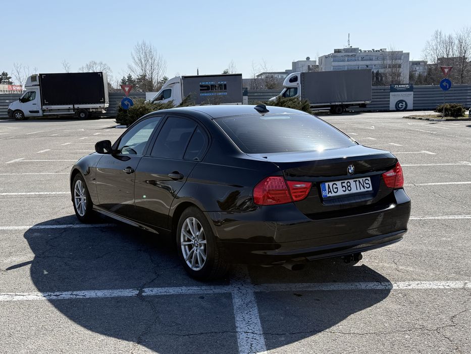 Vand E90 318i Facelift