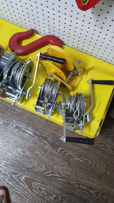 Лебедки тросовые барабанные