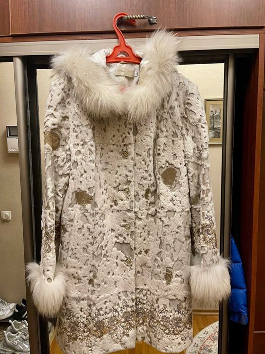 Итальянский дизайнерский полушубок от Leeann Valance. Кожа-мех.