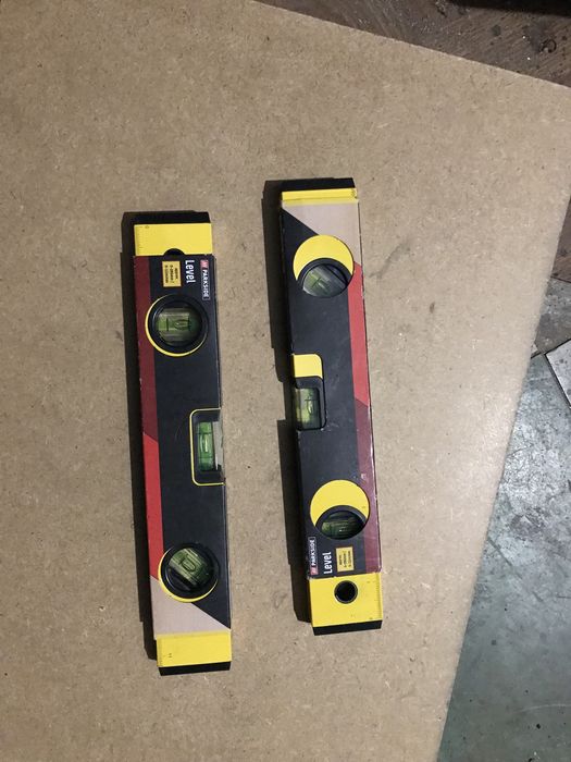Nivela-Cumpana Germania 40cm Noua