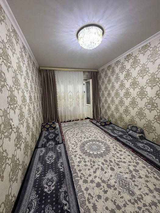 Срочно продаю недорого 2/5/5 Юнусабад 5. 60 кв. С ремонтом. 62000 уе.