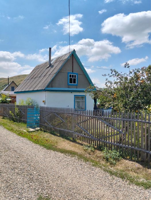 Продам дачу, район поселка Каменный карьер,