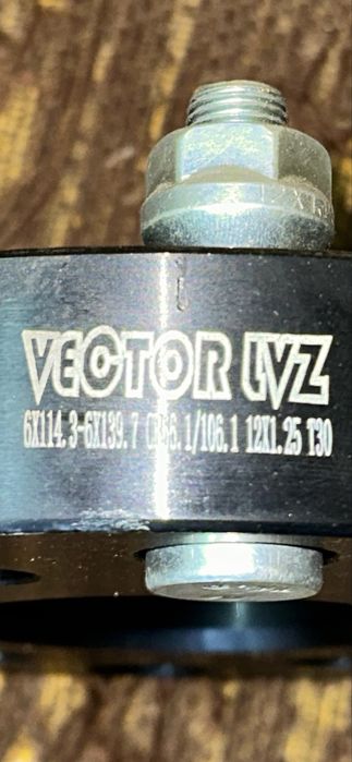 колёсная проставка-адаптер Vector LVZ