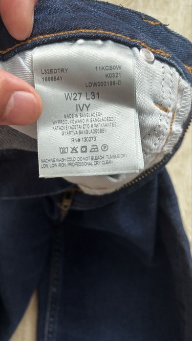 Джинсы новые брендовые LEE