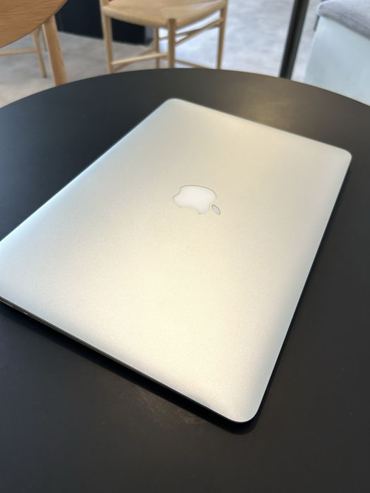 Macbook Air 2017 ,13 дюймов A1466