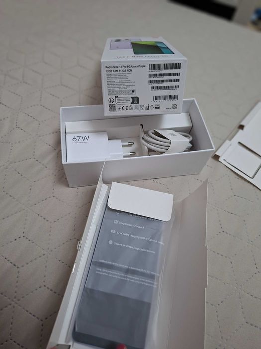 Телефон Redmi Note 13 pro