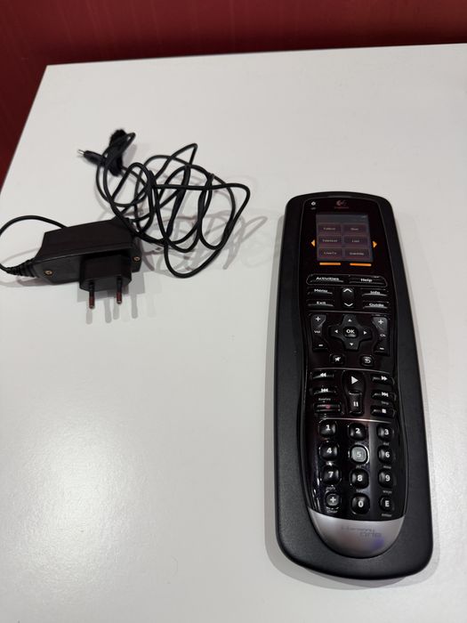 Telecomanda Universala Logitech Harmony One