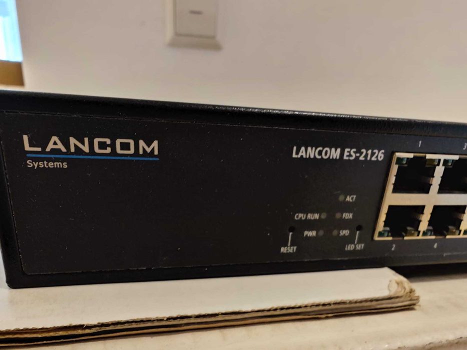 Swich Lancom ES 2126 cu 24 porturi