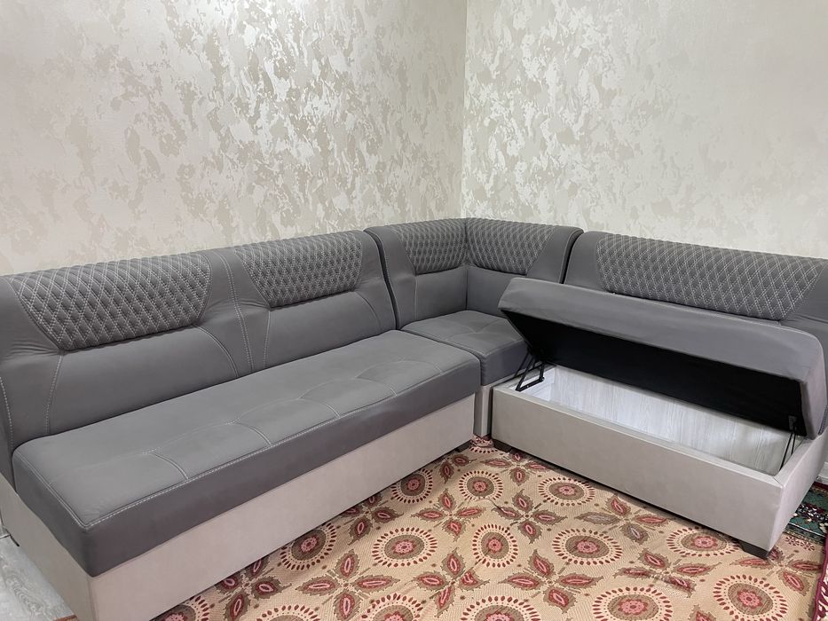 Мебель уголок как новый очень хорошим состояние