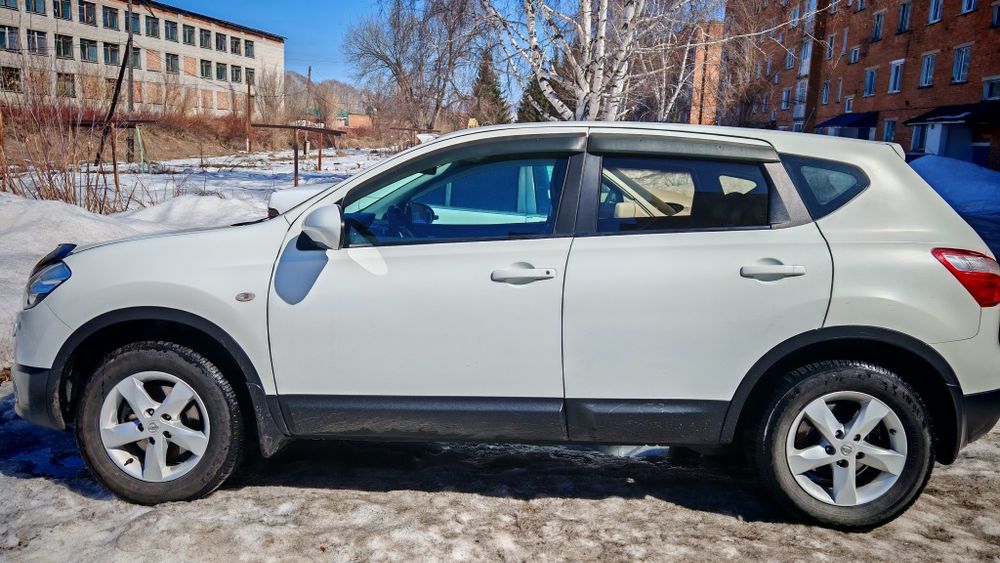 Срочно продам машину