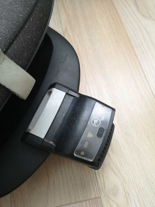 Scaun auto Maxi Cosi 2way Pearl cu baza isofix