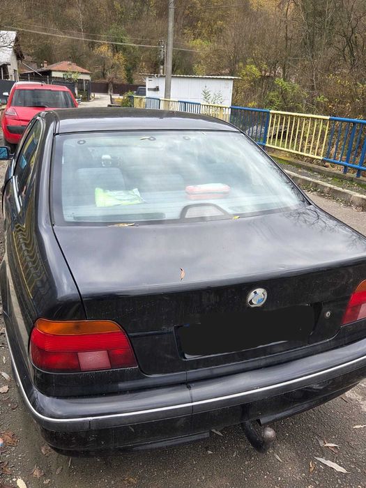 vand BMW e39 an 2000