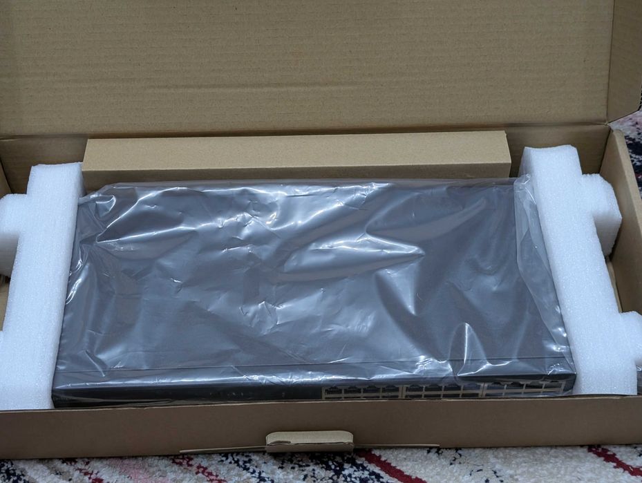 TPLINK TL-SG1024 V12 24-P Gigabit Rackmount Switch NOU