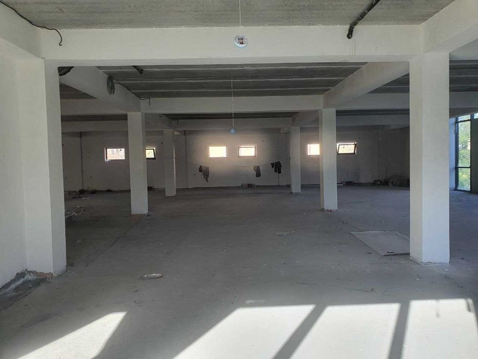 Сдается в аренду 3-й этаж, 600 м²