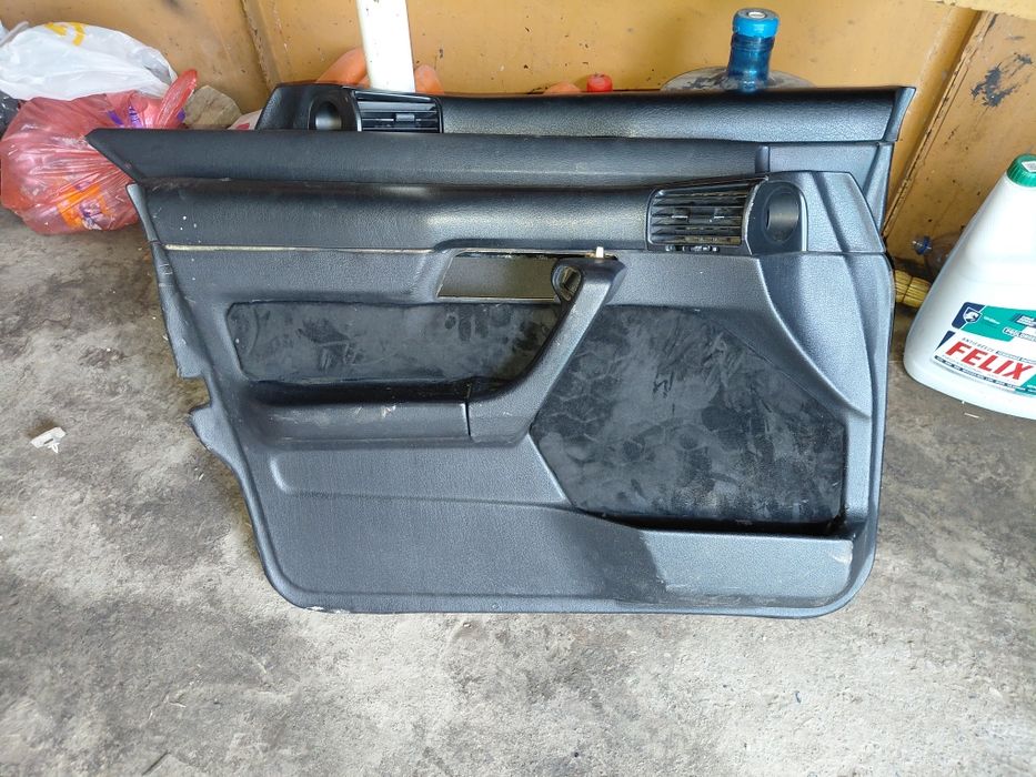 Обшивки до рест бмв е34