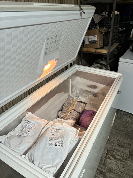 Lada congelator 400 litri