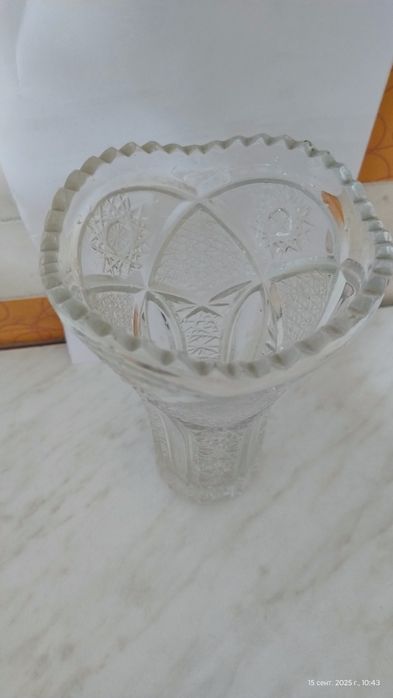 Продам вазу хрусталь