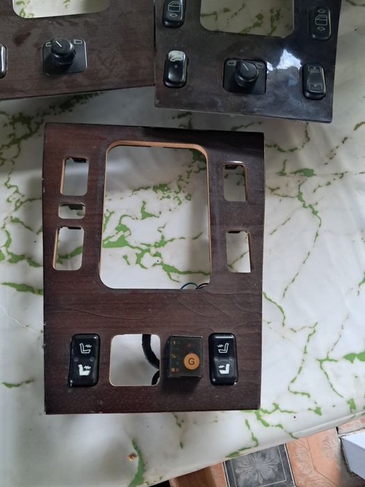 Мерседес.202 Консольи салона..