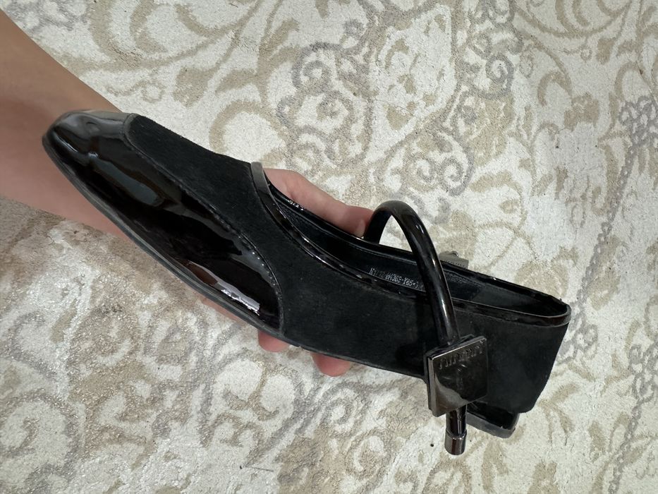 Продам балетки классические