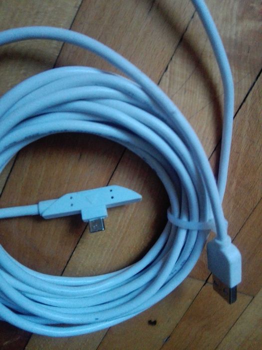 Huawei и др. Оригинално зарядно за лаптоп и кабели