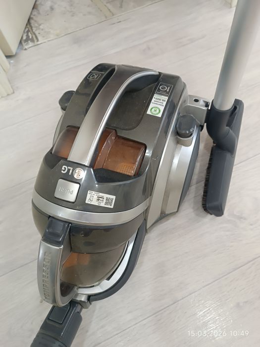 Пылесос марки LG