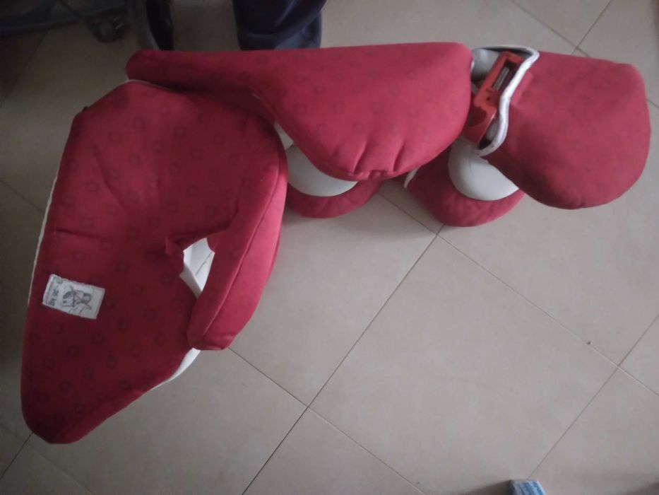 Scaun auto Chicco Max pentru copii 9-36 kg Grupa 1 - 2 - 3, stare buna