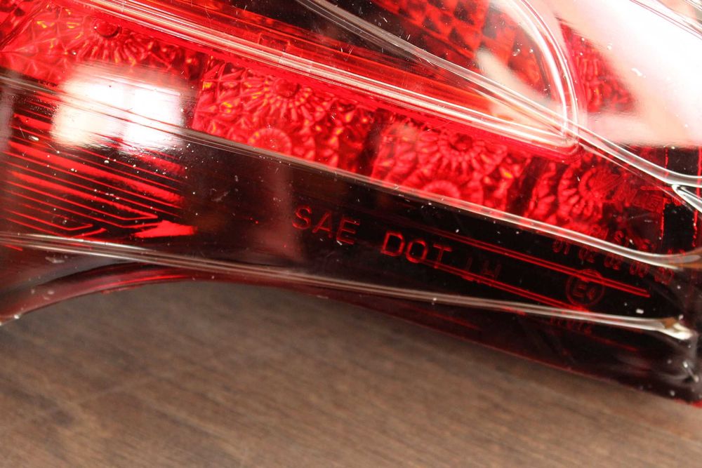 Стопове ауди А4 B7 Комби LED диодни нови audi пълен комплект Тунинг