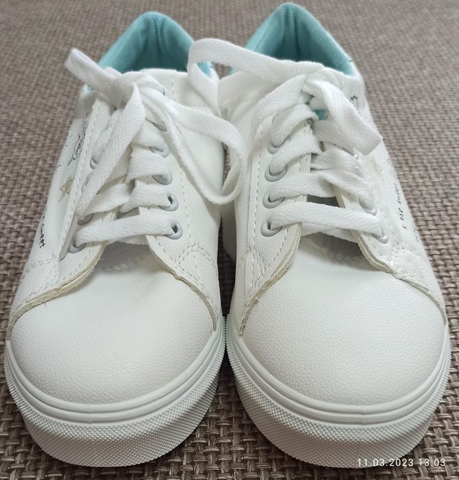 Кроссовки 36 размер