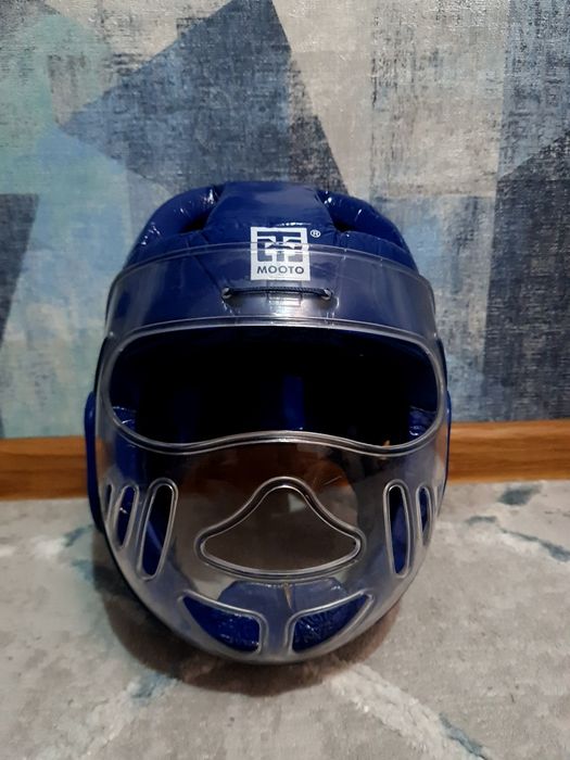 Шлем для таеквондо