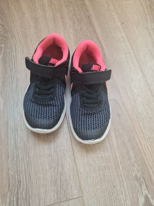 Детски маратонки Nike