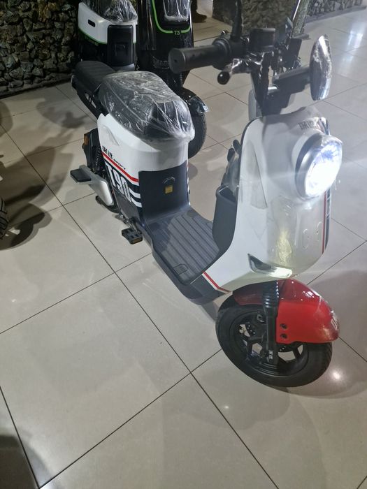 Электро  Скутер мопеды