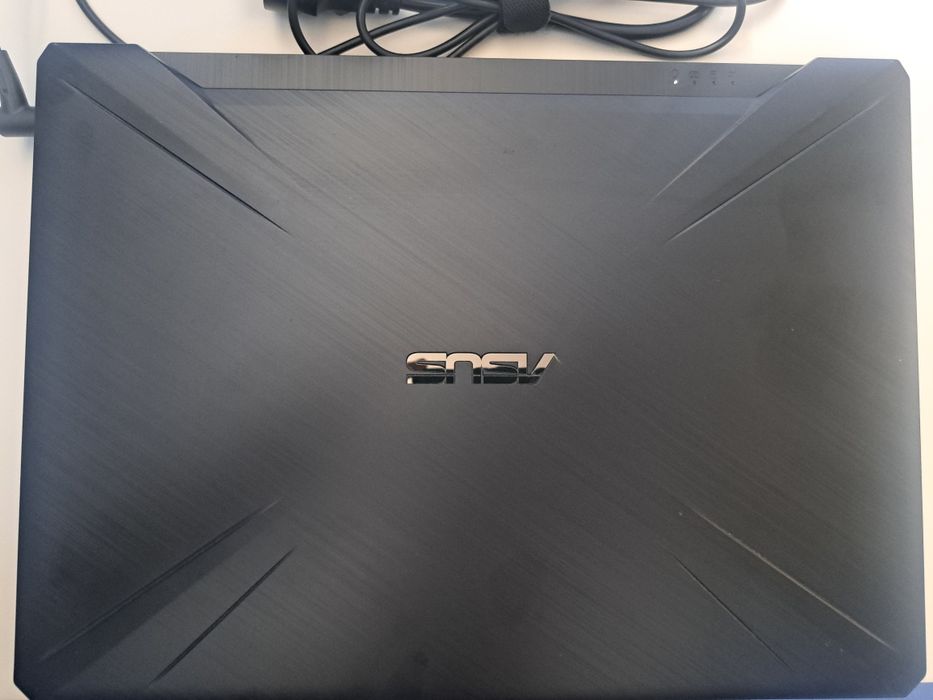 Laptop Gaming ASUS ROG FX505D