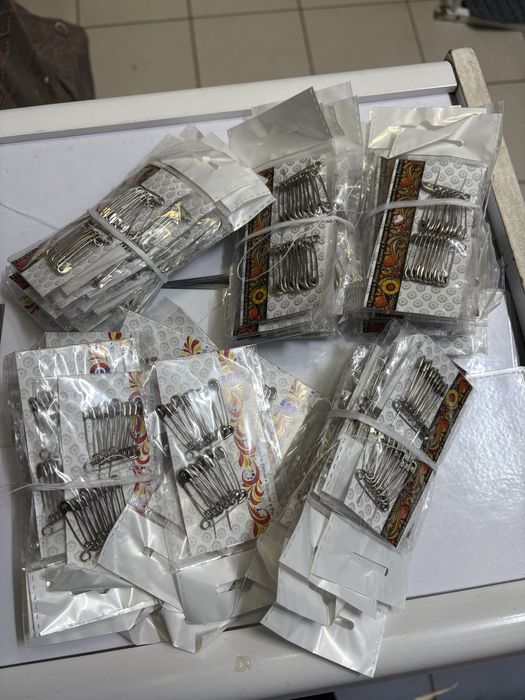 Продам набор булавок 20 штук
