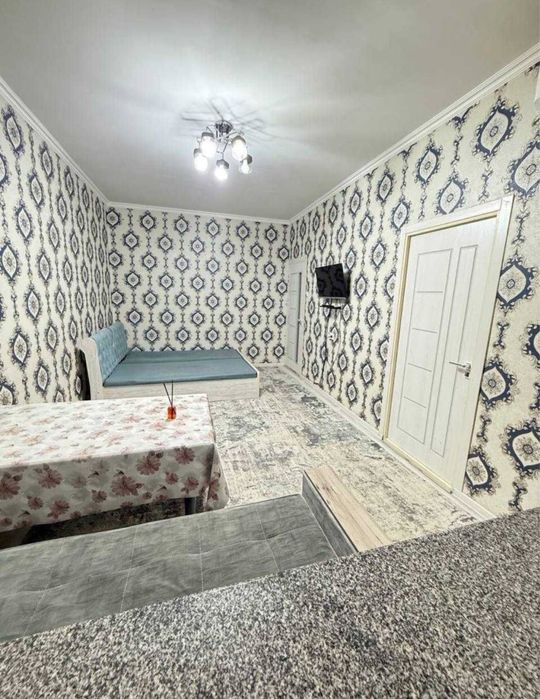 Срочра продается Чилонзор 10 кв