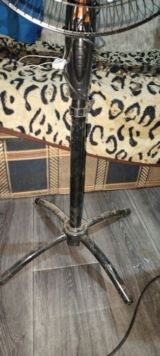 Вентилятор почти новый