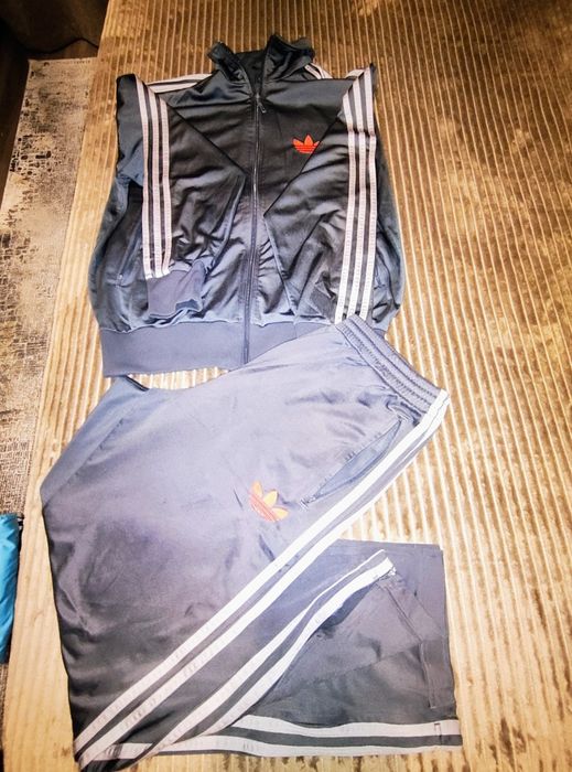 Оригинални екипи!