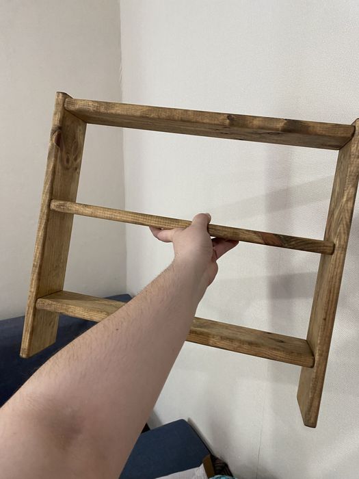 Продам деревянную полку