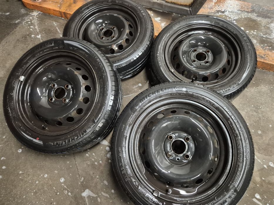 4х100/15 с гуми Дачия Рено железни джанти 4x100/15 Dacia Renault