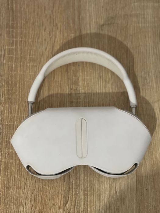 Airpods  max original срочго!