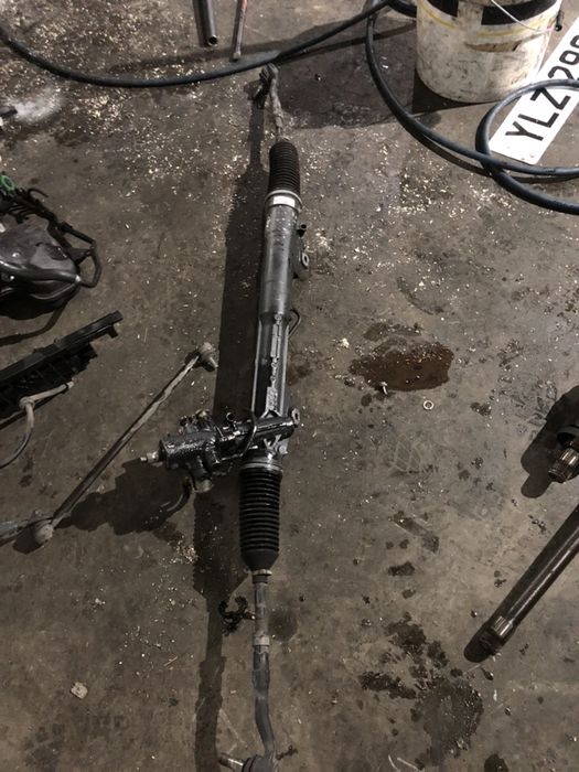 Хидравлична рейка бмв е60/61 530хд ( reika bmw e60/61 530xd )