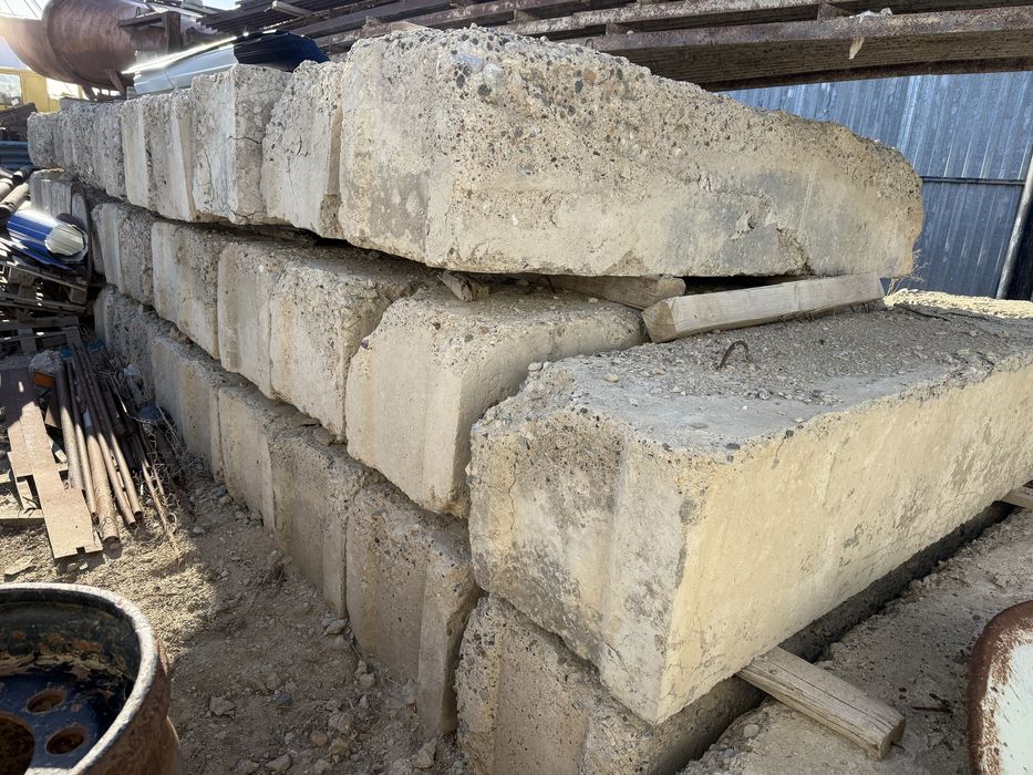 Фундаментный блок