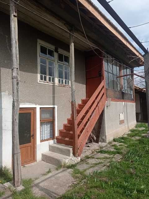 Продава се Къща в с. Васил Левски, Област Търговище - 150 кв.м за 357 €/кв.м - Снимка #1