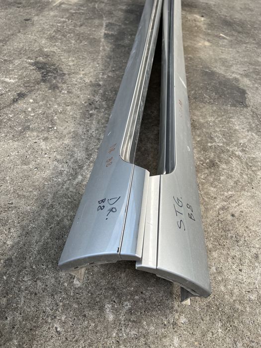 Prag praguri ornament prag vw passat b8 cod culoare LB7W